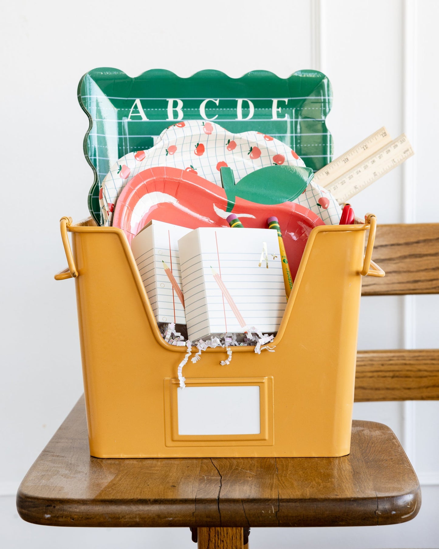 Ruled Paper Treat Box - 8 ct