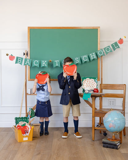 Apple Shaped Paper Plate