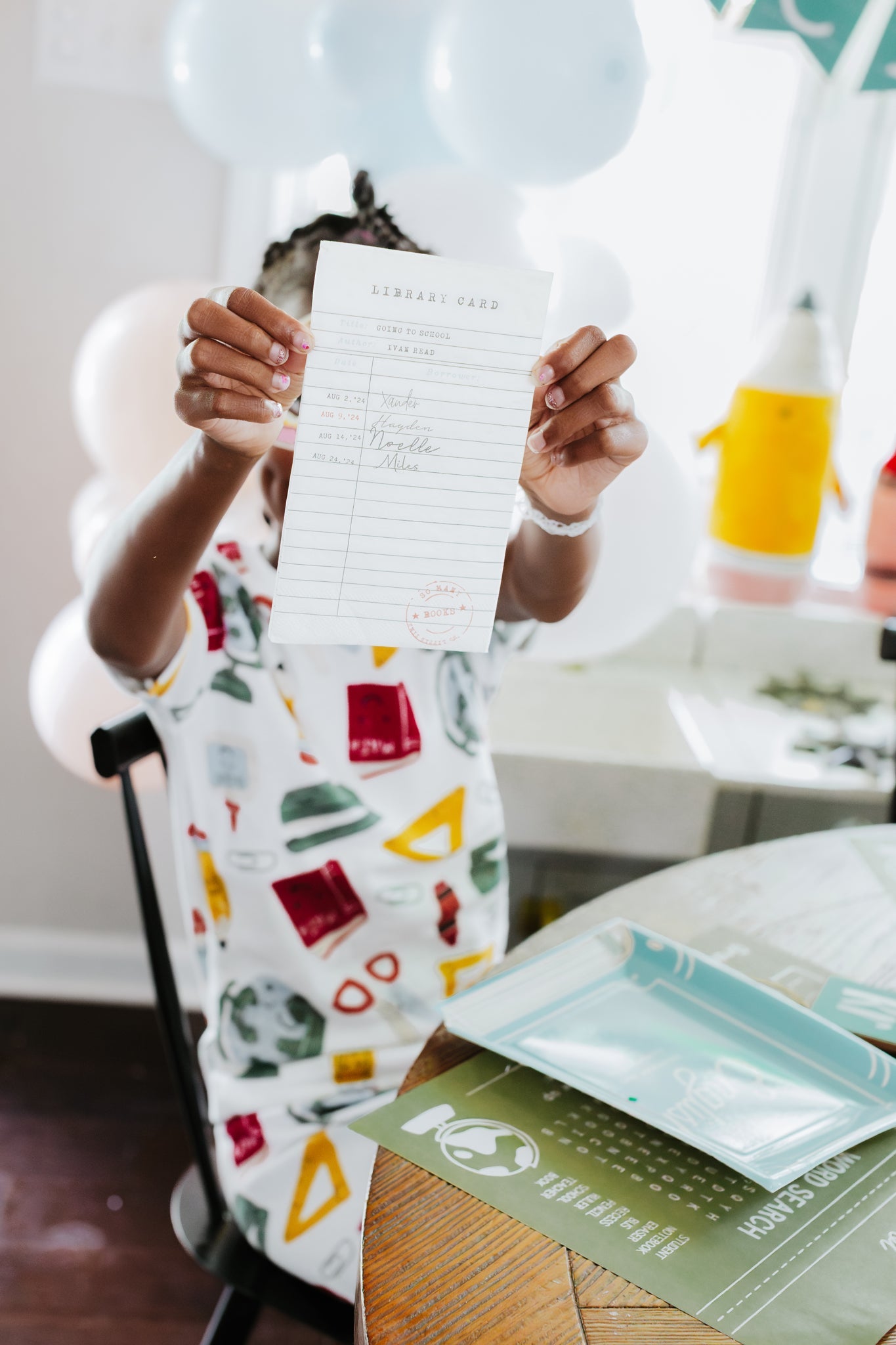Occasions By Shakira - Library Card Dinner Napkin